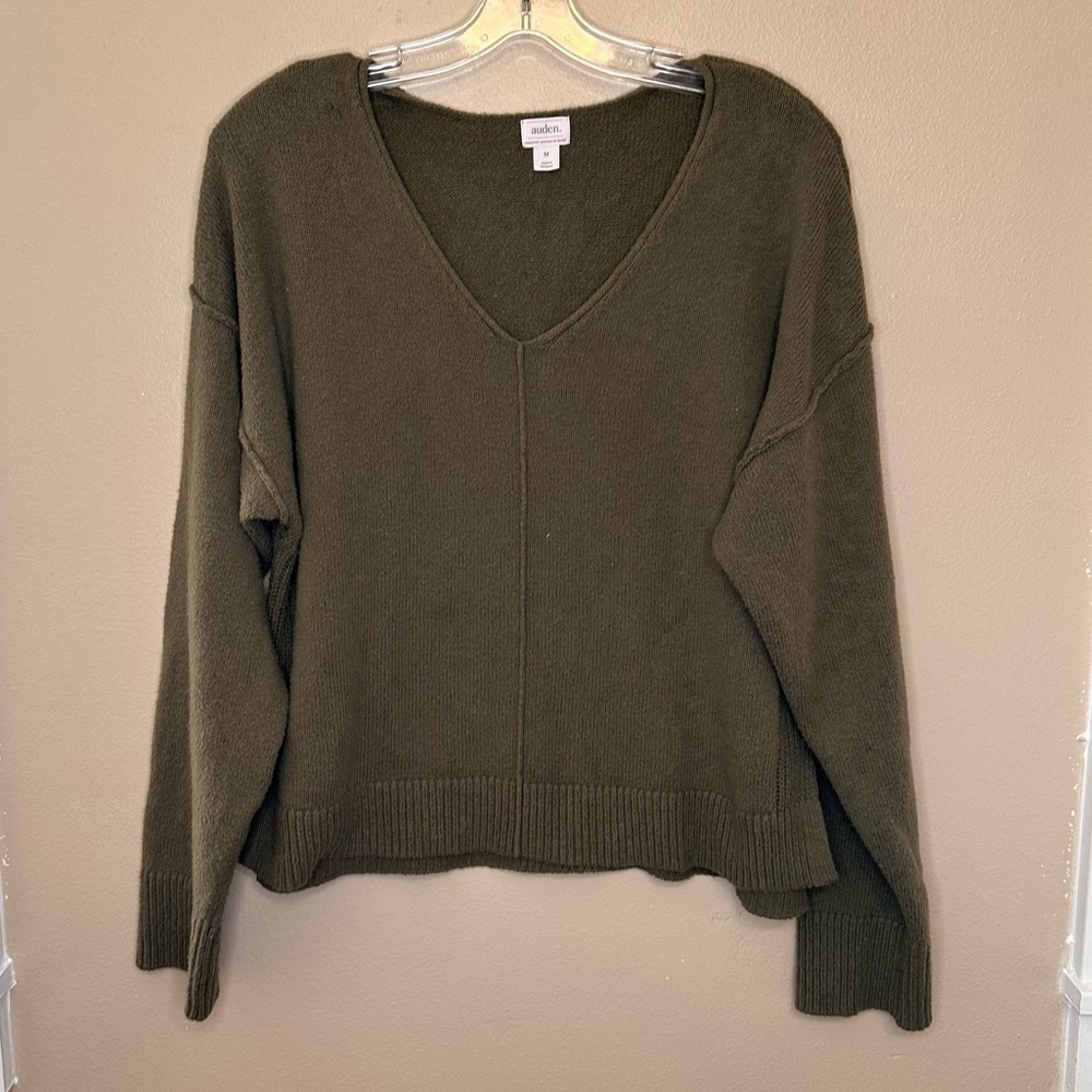Auden Green V-Neck Sweater Relaxed Fit Green - Picture 1 of 5